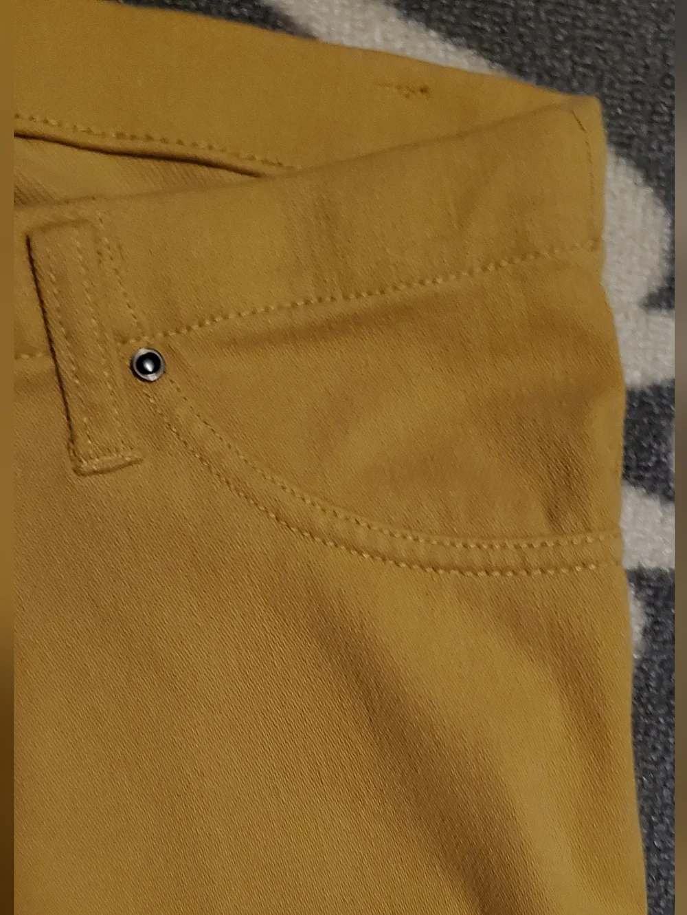 Time And True Mustard Colored 2 Pocket Staight Leg Jeggings - Picture 4 of 5